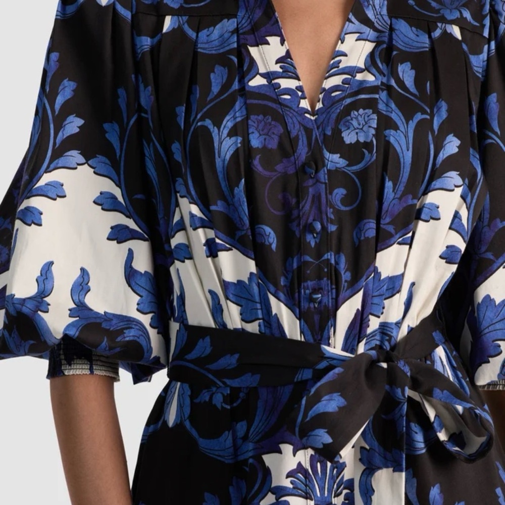Alice + Olivia Navy and White Floral Mini Dress - Picture 3 of 16